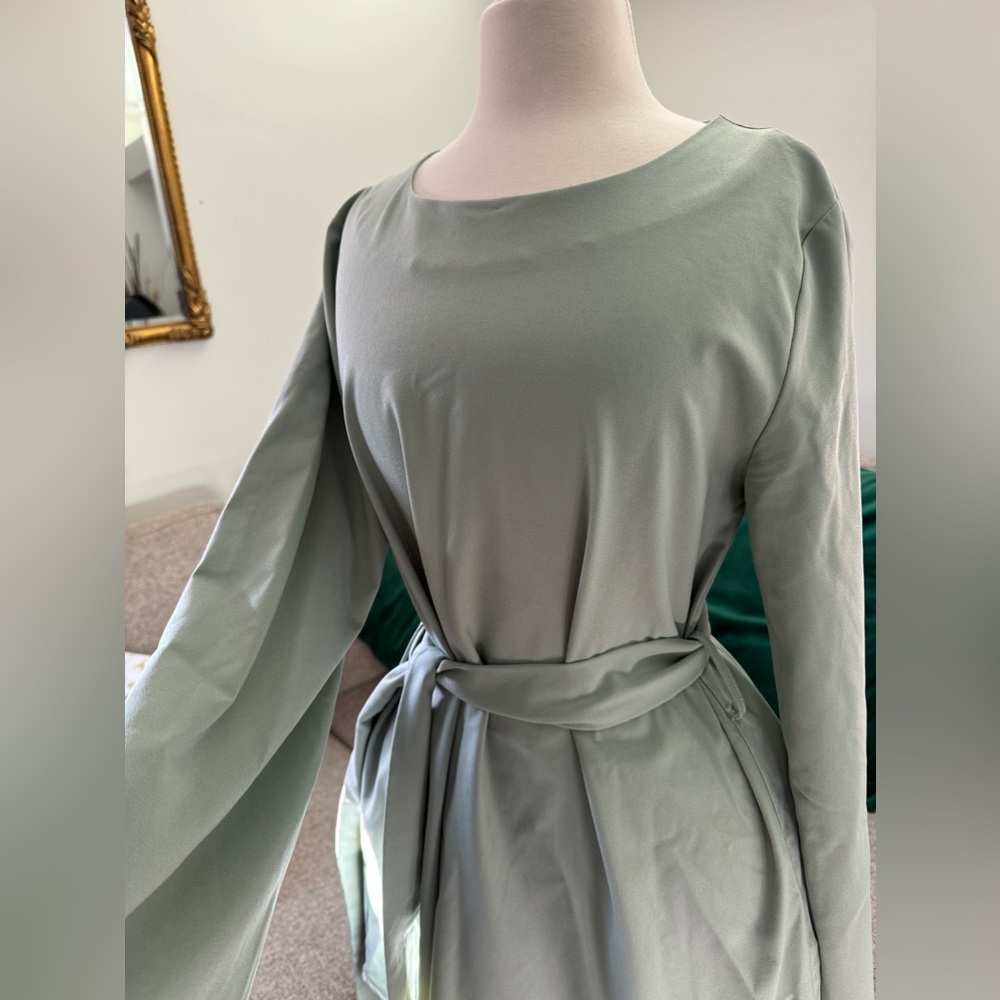 Veiled sage top